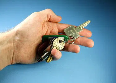 Aqua Locksmith Store Clearwater Beach, FL 727-807-2762 - 3-Locksmith-26-key-service